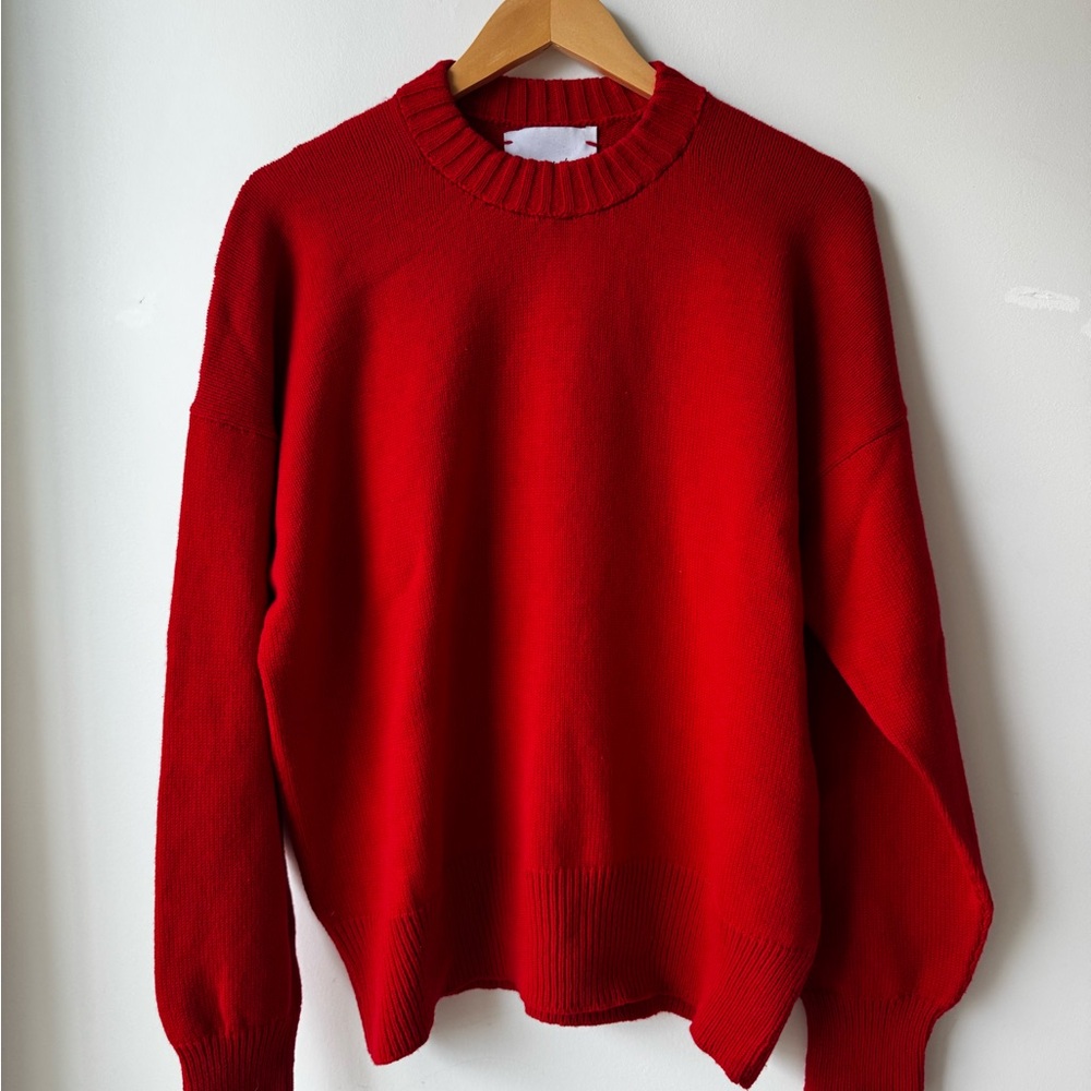 GIVÉH Red Crew Neck Sweater